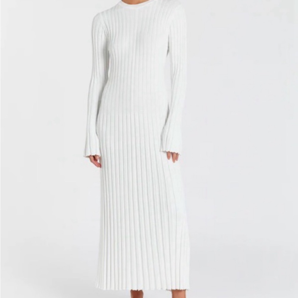 DISSH White Ribbed Maxi Dress
